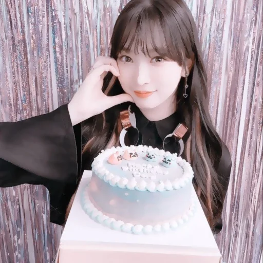 haruna : hb2u by @lomicor 🎂