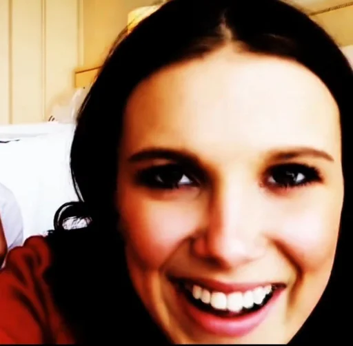 @-Осд|Very strange things @TgEmodziBot