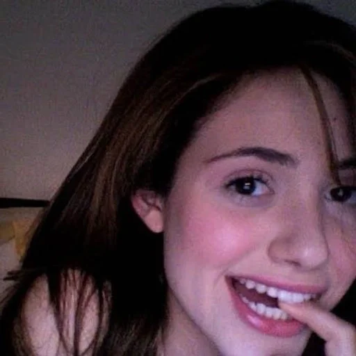 linaaaa :: @fStikBot