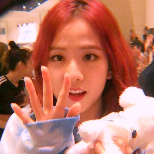 ʚ as kim jisoo. ✰