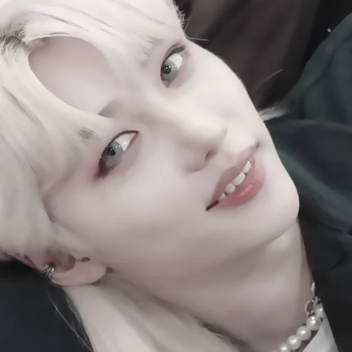 #𝐯𝐥𝐨𝐠: felix ;: by