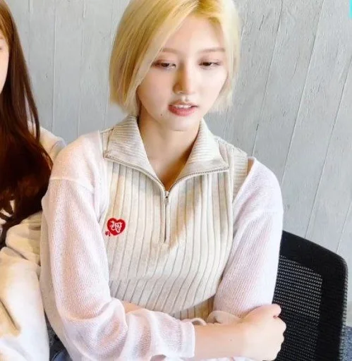 @btskanal13 Гаыль :: @fStikBot