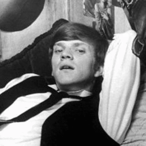 ᴍᴀʟᴄᴏʟᴍ 🥛@nashtooon