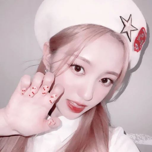 ˖ ་.YESEO ! ? ★ ▸ by @lomicor